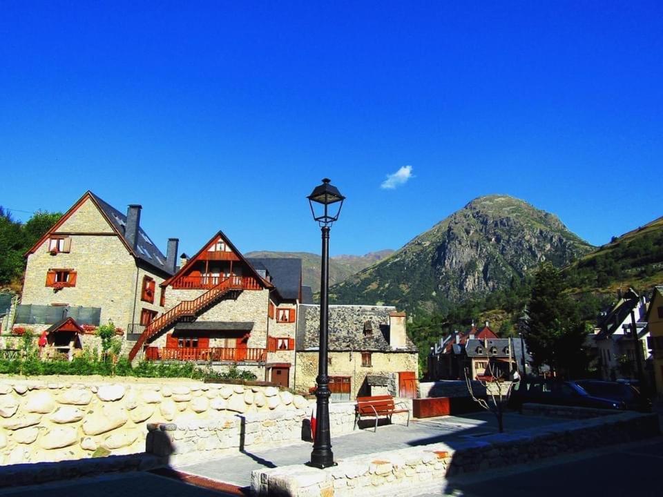 Tredos, Casa Adosada. Baqueira Buitenkant foto